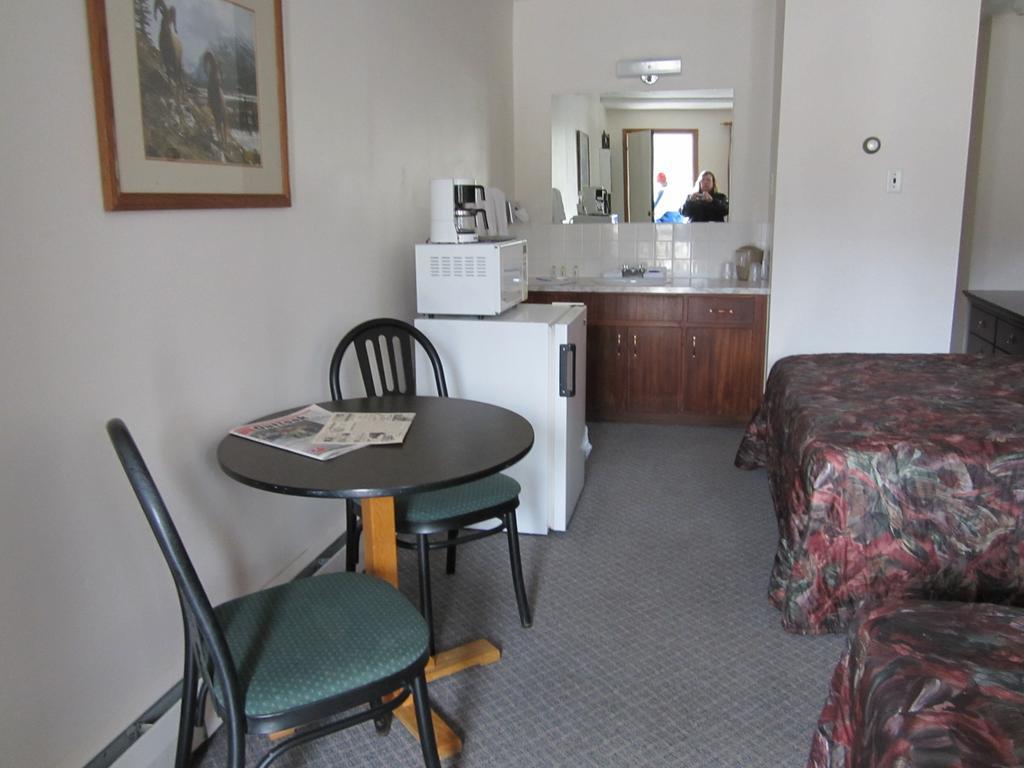 The Gateway Inn Canmore Chambre photo